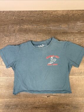 Hanalei  Bay Kauai Hawaii “Too Many Kooks in the Kitchen” Cropped Graphic Tee |